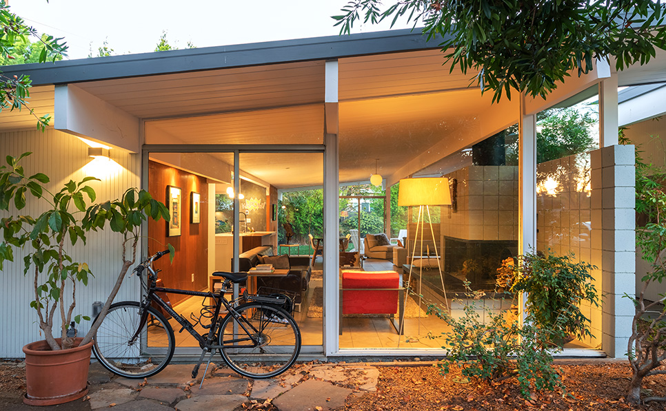 HBV Architecture | Palo Alto, California