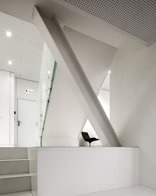 Vhm - Sede  (Atelier Nunes e Pã) | 2014 - Porto, Pt - fotografia de interiores e arquitectura | interiors and architectural photography