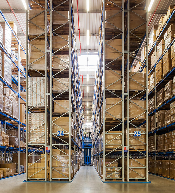 Garland - Maia (Atelier Nunes e Pã) | 2014 - Maia, Pt - fotografia industrial | industrial photography