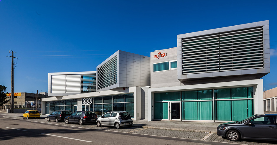 Lucios - 70 anos - Edifício Industrial | 2014 - Vilar do Pinheiro, Pt - fotografia industrial | industrial photography